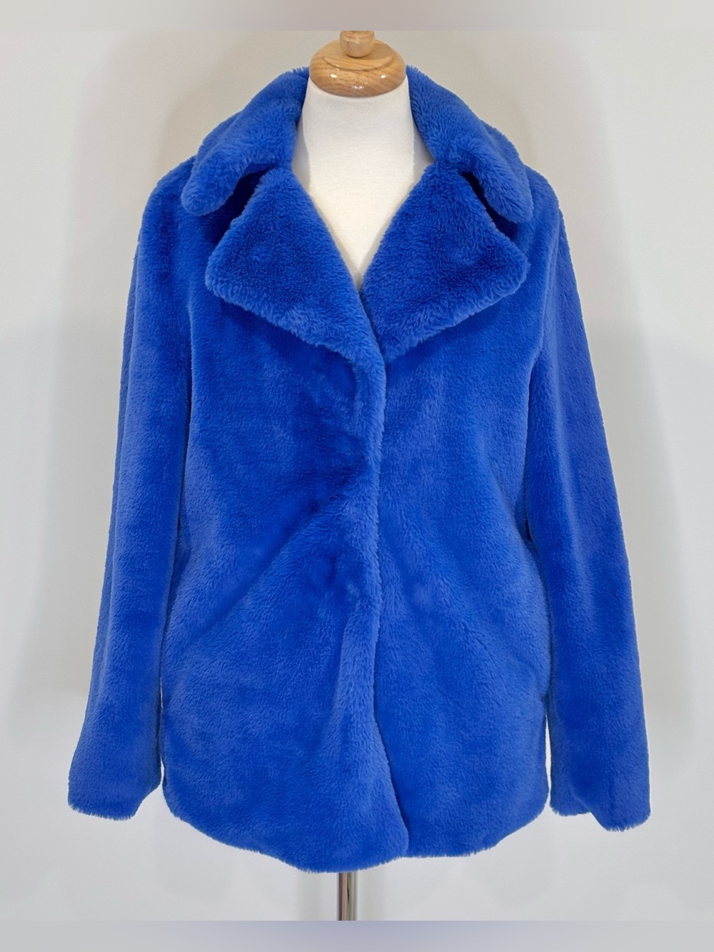 Talie blue fuzzy teddy jacket